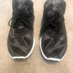 ASICS Running Shoe New
